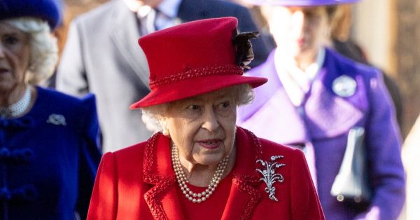La reine Elizabeth II veut une "solution" rapide pour régler le cas Harry-Meghan
