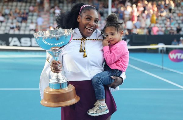 Tennis : Serena Williams remporte à Auckland son premier titre depuis 3 ans