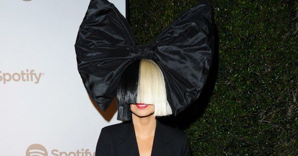 Sia est maman : la chanteuse a adopté un enfant