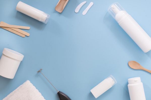 Les hommes sont-ils vraiment réfractaires aux cosmétiques ?