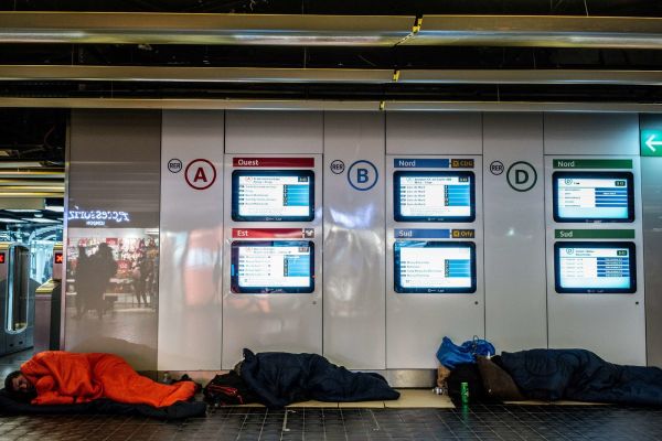 Avec la grève, les associations de solidarité au ralenti