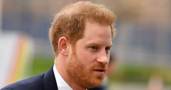 Le prince Harry atterrit à Vancouver et commence sa nouvelle vie avec Meghan