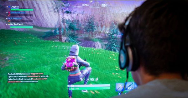 La Croix Rouge veut apprendre aux joueurs de Fortnite à sauver des vies