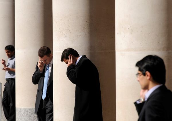 Le coronavirus et le commerce font pression sur les Bourses européennes