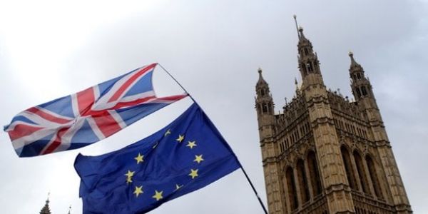 La Commission et le Conseil signent l'accord de Brexit avant la ratification par le Parlement