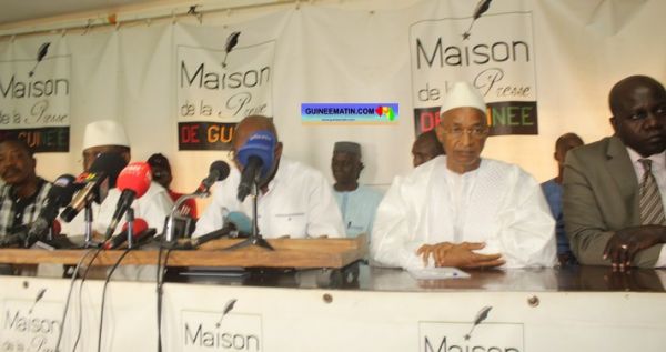 Crise politique en Guinée : voici ce que le FNDC demande à la communauté internationale