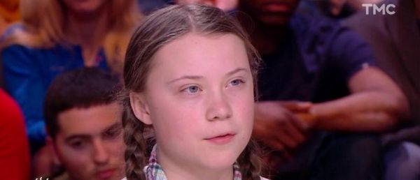 La jeune militante Greta Thunberg accuse le Forum économique mondial de Davos d'avoir "complètement ignoré" les revendications climatiques