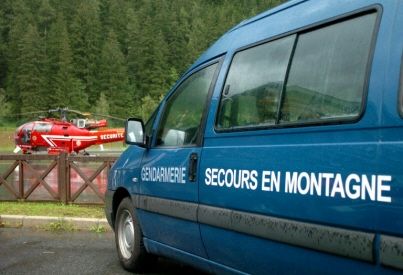 Savoie : six skieurs emportés dans une avalanche, un mort