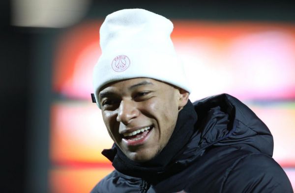 PSG : Mbappé s'est entraîné à part