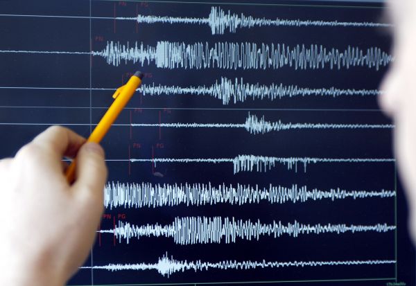 Turquie : un séisme de magnitude 6,8 frappe l'est du pays et fait au moins 4 morts