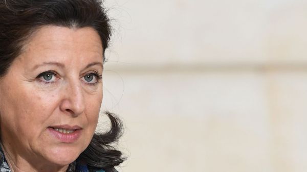 EN DIRECT - Deux cas de coronavirus en France : "Nous allons tout mettre en oeuvre pour circonscrire cette épidémie", affirme Buzyn