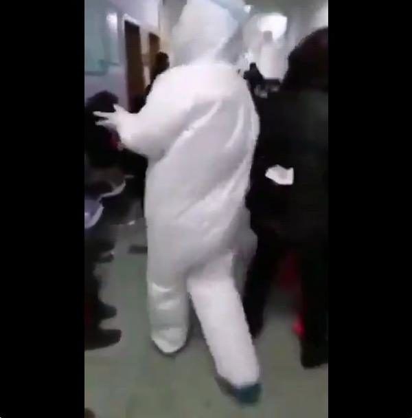 Vidéo prise à l'intérieur de l'hôpital de Wuhan