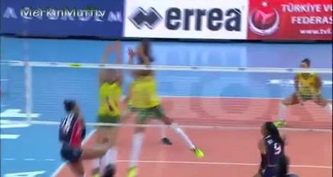 Les plaisirs du volley féminin