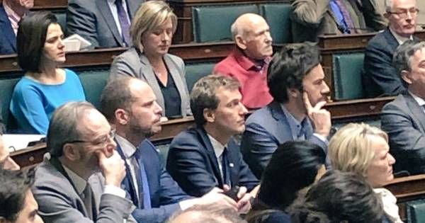 Le tweet d'un député écolo associant Theo Francken au nazisme crée l'émoi