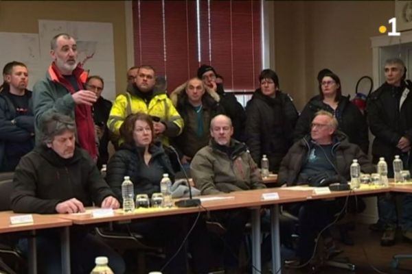 Le collectif STAUP reçu au conseil territorial
