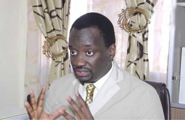 DR MAURICE SOUDIECK DIONE LIVRE LES ENJEUX D'UNE DEMANDE D'AMNISTIE POUR KARIM WADE ET KHALIFA ABABACAR SALL: «AMNISTIER KARIM WADE ET KHALIFA SALL, C'EST PROCEDER A UNE REDISTRIBUTION DES CARTES»