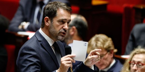 Retrait de Griveaux : pour Castaner, la diffusion d'une vidéo doit "évidemment être pousuivie"