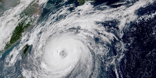 "Le changement climatique multiplie les vagues de chaleur et les pluies extrêmes"