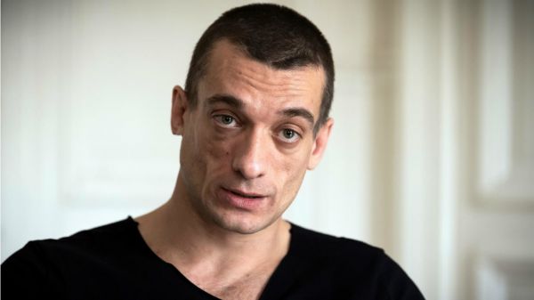 Piotr Pavlenski, l'artiste russe derrière la diffusion des vidéos de Benjamin Griveaux