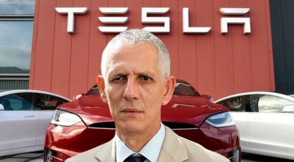 Le ministre de l'Industrie veut des voitures électriques en Algérie