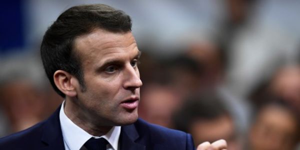 En France, Macron veut lutter contre le « séparatisme islamiste »