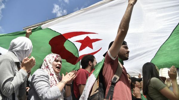 Algérie : retour en images sur le Hirak, un an après la première marche contre le pouvoir
