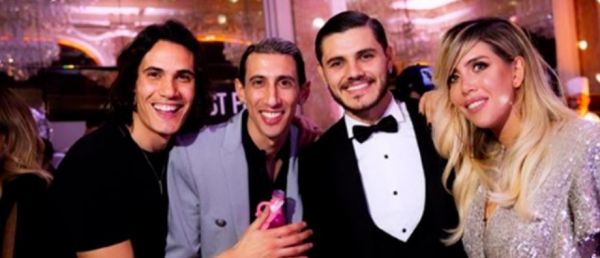 Deux jours après leur défaite à Dortmund, les joueurs du PSG organisent une fête pour célébrer les anniversaires de Mauro Icardi, Edinson Cavani et Angel Di Maria - VIDEO