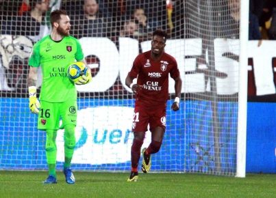 Direct. Suivez le match FC Metz - Olympique Lyonnais