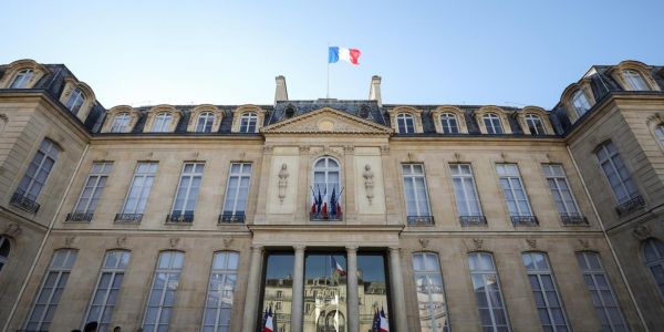 Coronavirus : le sommet de l'Etat redoute de devoir « rendre des comptes »