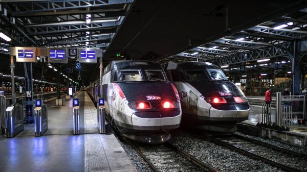 Coronavirus : des patients du Grand Est transférés en TGV médicalisé