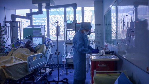 Coronavirus : vers une pénurie de respirateurs ?