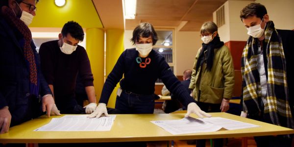 Coronavirus : les doutes et regrets des assesseurs du premier tour des municipales