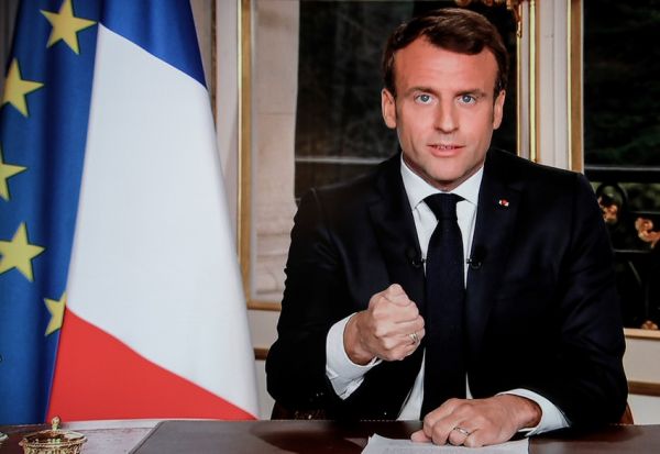 Macron: « Les survivants devront payer »