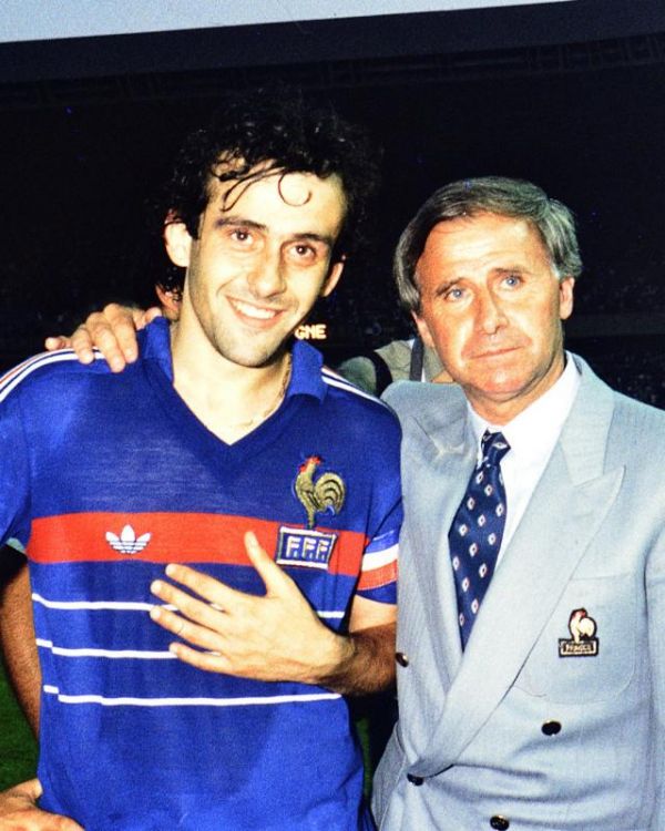 Foot - Disparition - Disparition : la carrière en images de Michel Hidalgo, ancien sélectionneur de l'équipe de France