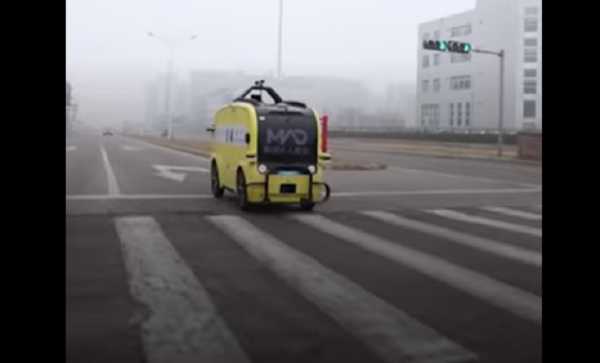 VIDÉO. Coronavirus : un véhicule sans chauffeur pour la livraison à domicile