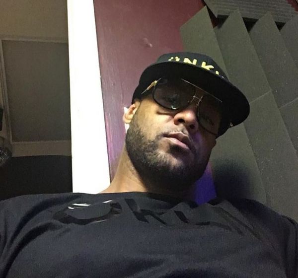 Covid-19 : Booba rend un hommage poignant à Pape Diouf et Manu Dibango sur Instagram