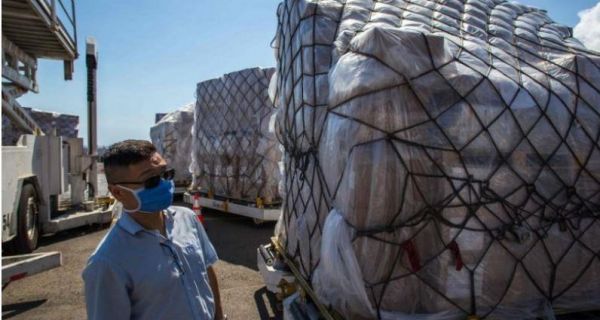 Des masques commandés par la France rachetés « sur le tarmac » en Chine par les Américains.