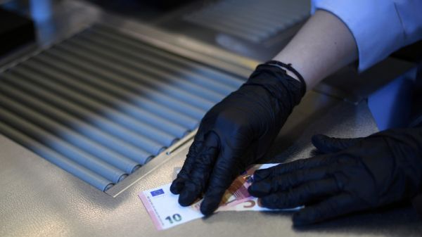 Covid-19 : une pandémie qui stimule l'appétit de l'industrie pharmaceutique