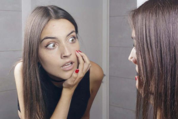 5 remèdes contre les points noirs