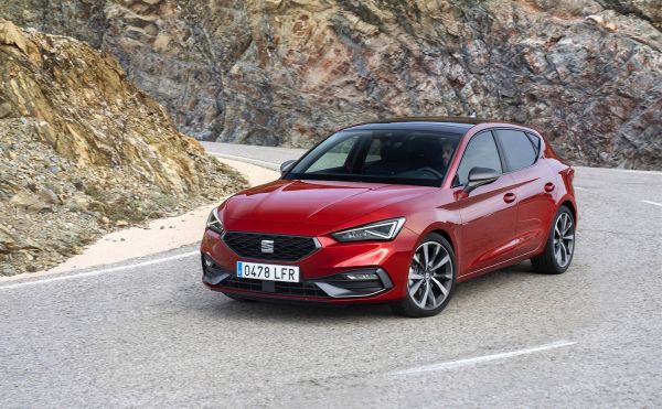 Une Seat Leon Urban à partir de 24 965 €