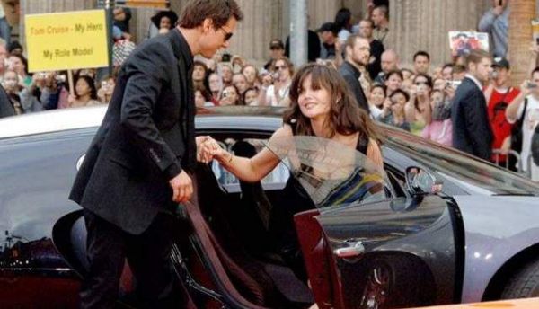 Tom Cruise blacklisté par Bugatti pour une histoire de portière