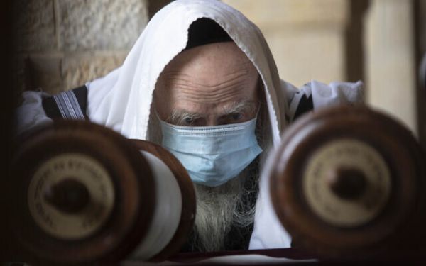 Réouverture officielle des plages et des synagogues en Israël