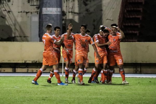 Fin de saison pour le football, Pirae sacré champion