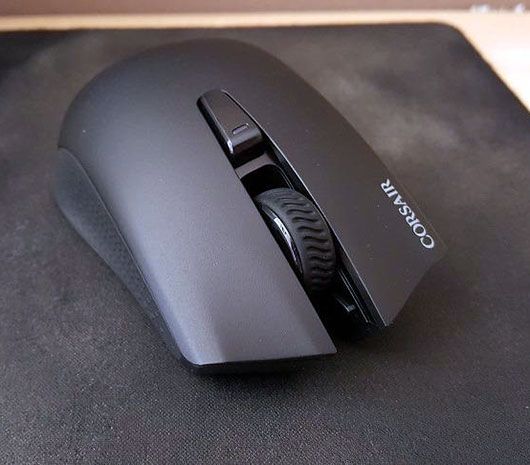 Corsair Harpoon - Test de la souris sans fil RGB | Univers-Gamer