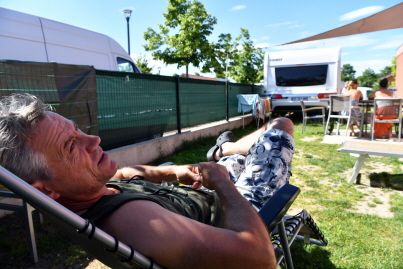 Dieu, le virus et les gens du voyage