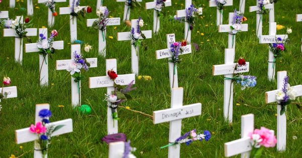 COVID-19: le nombre de décès pourrait atteindre 9400 d'ici le 15 juin au Canada