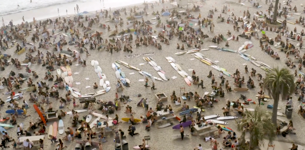 La communauté du surf réunie en hommage à George Floyd à San Diego
