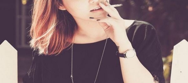 Tabagisme féminin: Je commence à avoir une voix d’homme !