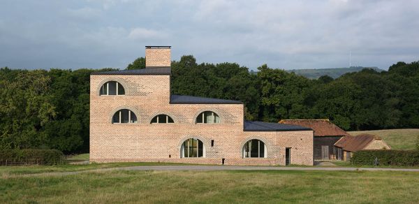 Collage dans le Sussex, par Adam Richards Architecture