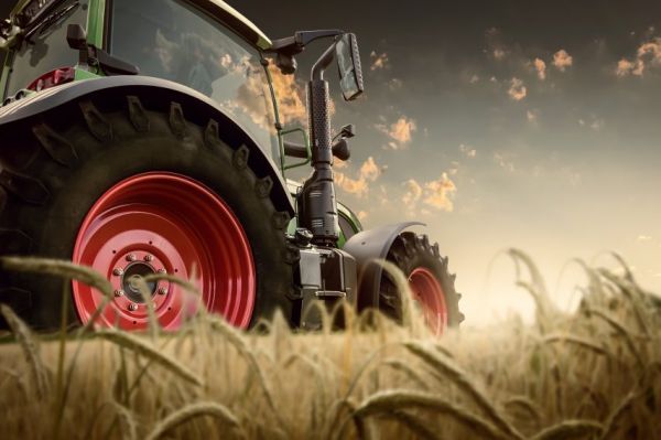 Manche : accident de tracteur, son conducteur gravement blessé